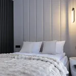 M Apart Otel
